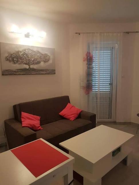 Apartment Sabljak *